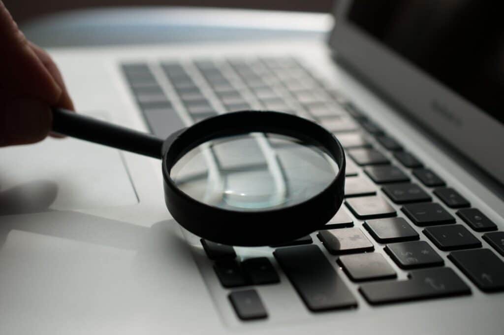 How to Use ChatGPT to Write a Blog Post - Make sure to fact check!