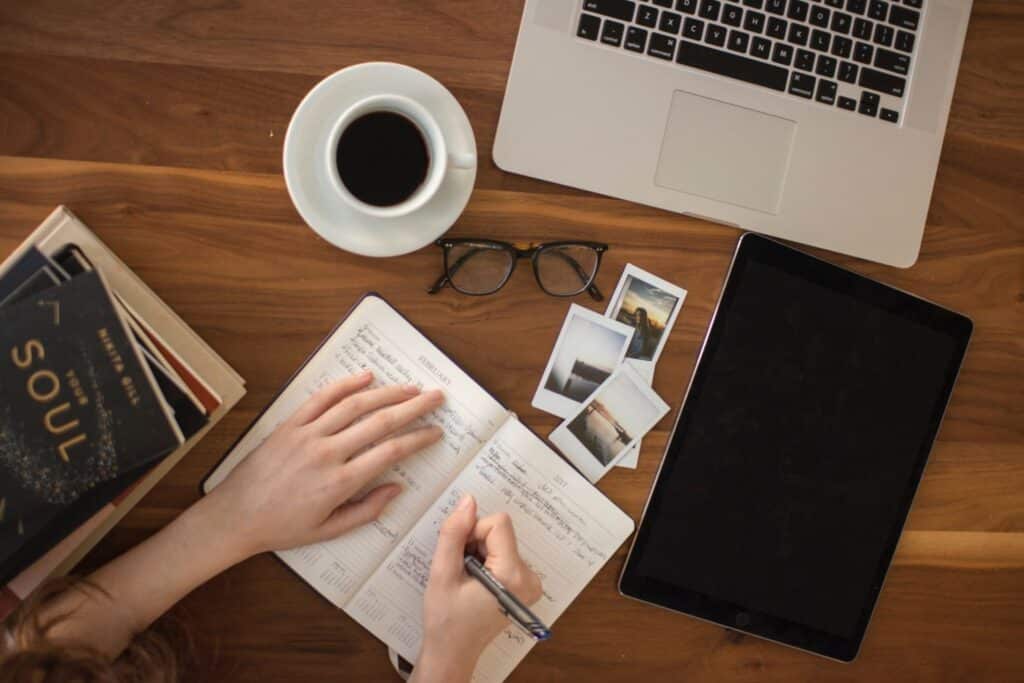 A strong outline is key to creating engaging content